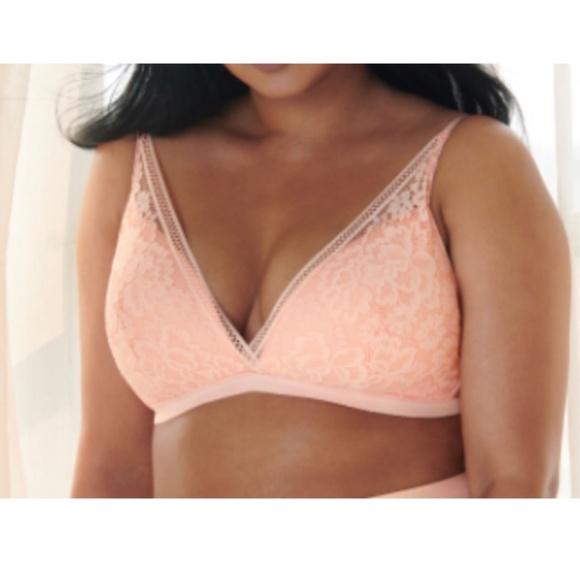 NWB Peach Lace Bralette - Picture 2 of 2